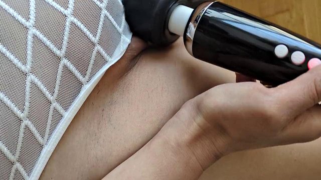 Nelly Monroe's Close-Up Lesbian Masturbation Dirty Talk