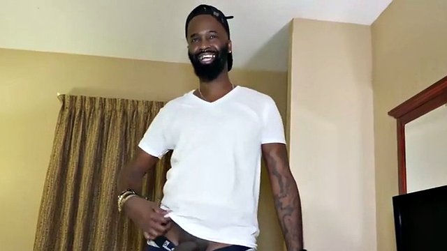 houston slim thick freak raven swallows sexy yella boned