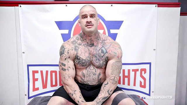 Sophia Locke vs Davin Strong - Muscle Stud Takes Control