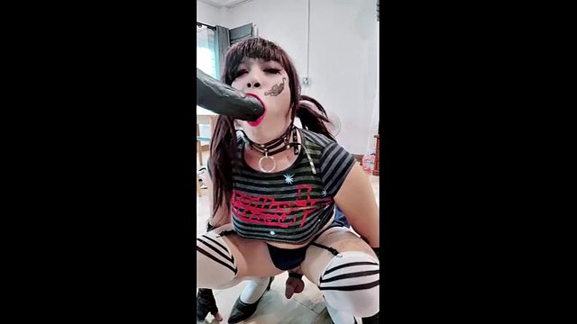 BBC Sissy Thai Cocksucker