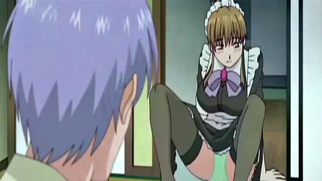 Anime hushjelp onanerer og blir våt