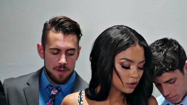 Bisexual Asian babe pussy fucked in threesome in public elevator