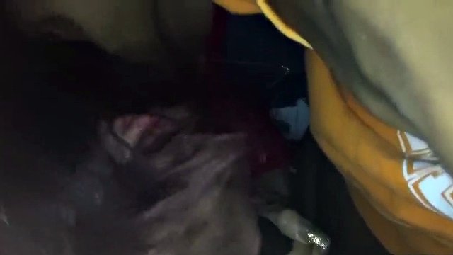 ragazza mista tradisce il fidanzato con BBC in macchina