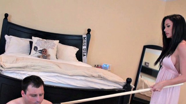 Glam bitch administers anal punishment