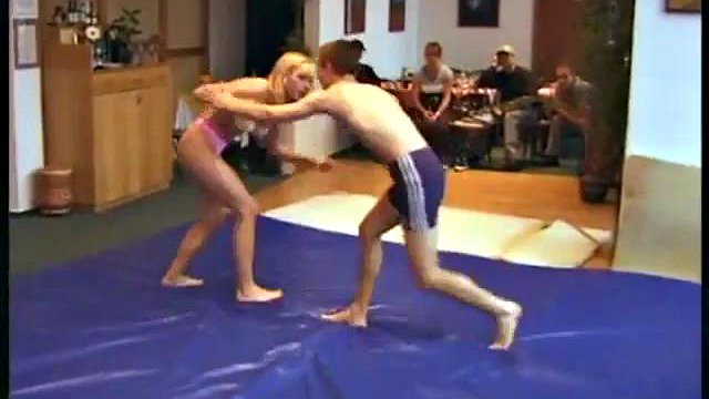 Luzia vs Petr .. Mixed wrestling .. Real.: Babe, Stripchat & Vintage Porn