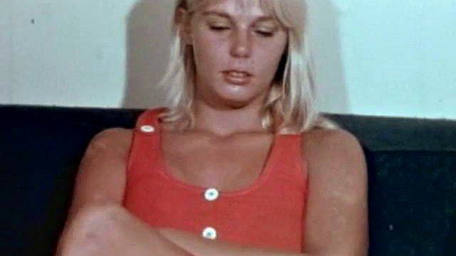 The Doctor Disciples 1973: Blowjob, Mature & Vintage Porn