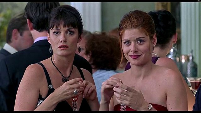 Debra Messing - The Wedding Date (2005)