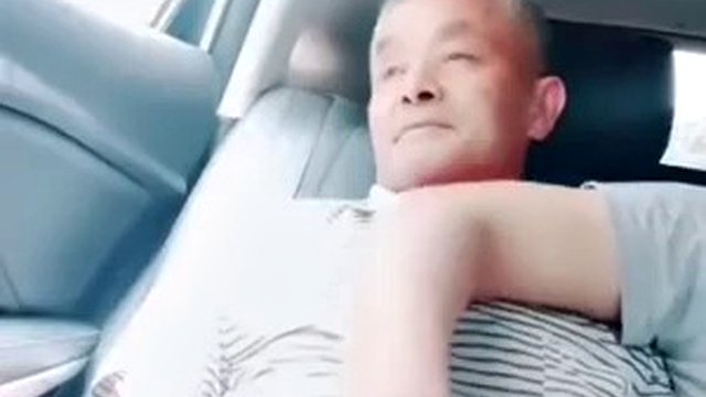 Chinese old man sucks