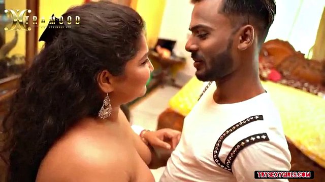 Desi padosi Sexy Aunty ki mast chudai maza aaya