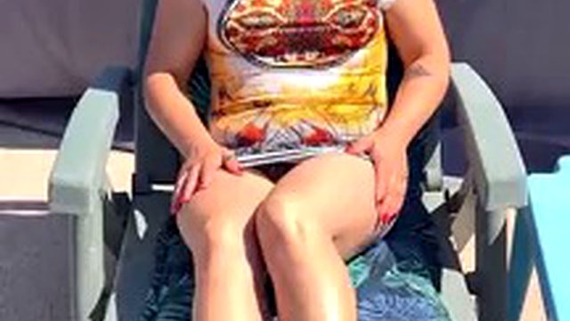 Mmmm on vacation, hot, wet, pussy open and ready to surprise my man after work- Hotlovers 23