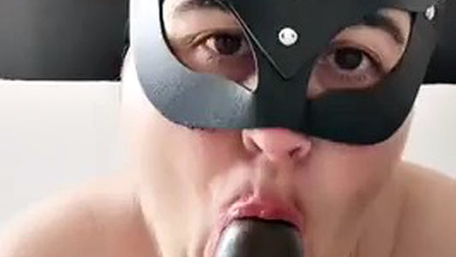 I suck my BBC with a mask and a lot of vice. LiaKahn submissive bitch spanish milf slut amateur curvy chubby hot
