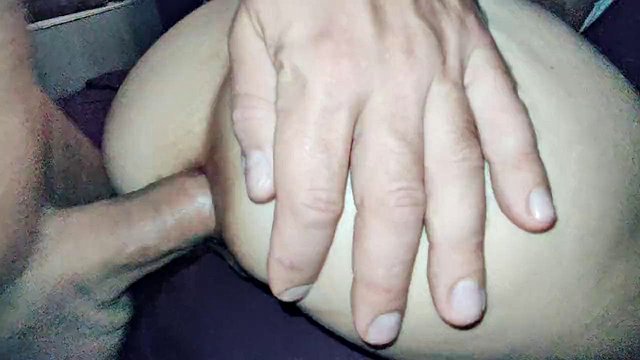 Hotlia 性交 女牛仔