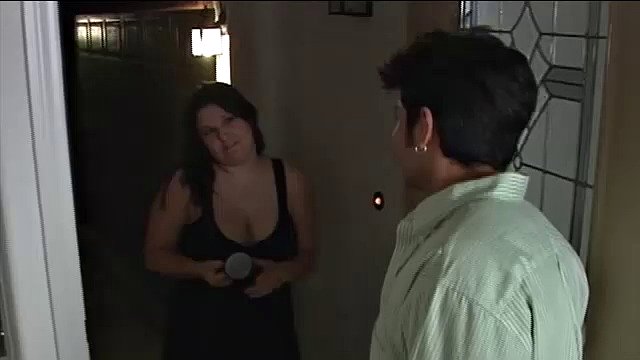 Cute Kiki Plumper fucked on the floor
