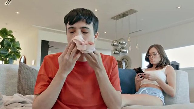 Short guy fucks white and ebony babe in foot fetish threesome