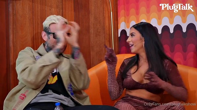 Lena the Plug and Savannah Bond in a threesome talk show