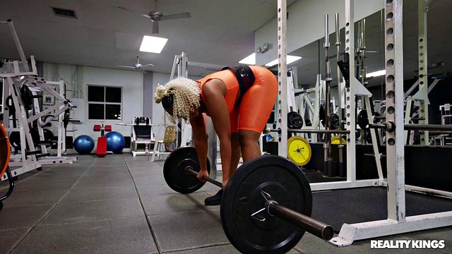Mimi Curvaceous BBW Pounded in Gym After Workout