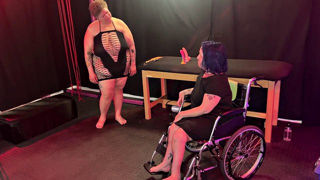 Vanessa Cliff Suspended for BDSM Spanking Orgy