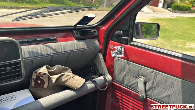 Hentai Teen Hitchhiker Takes Stranger's Outdoor Street Pounding