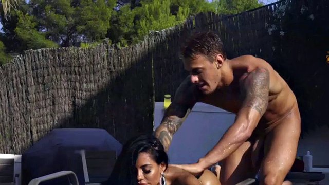 Big booty latina milf fucked outdoors