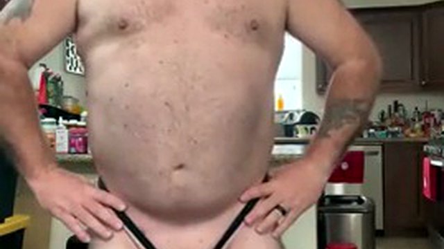Luvbennude prova il suo giocattolo Lovense