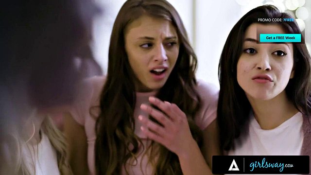 Khloe Kapri Dominates Gia Derza During Overnight Shower Fuck At Wild Party