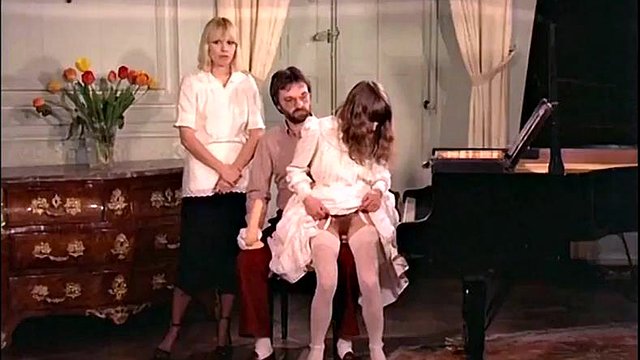 Brigitte Lahaie - Submission 5 (1979): Blowjob, Babe & Vintage Porn