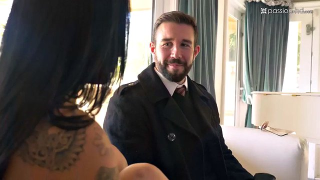 porn star amia miley rewards bodyguard with her pussy