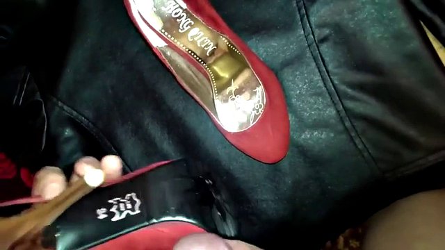 140215 czerwone buty ze spermą (hong qilin)