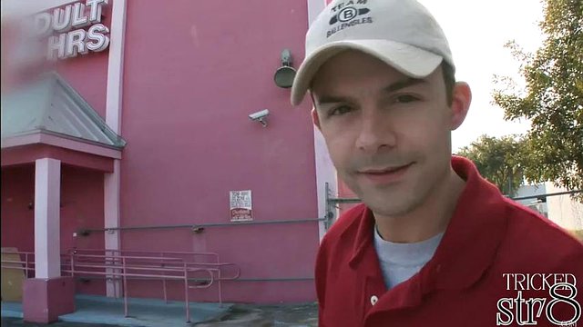 Jock Str8 cattivi ingannati in Glory Hole