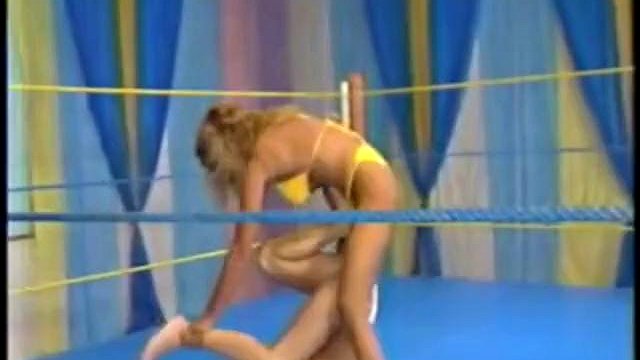 bikini ring wrestling