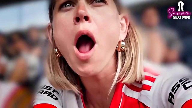 Blonde Sammm Next Door Takes Big Cock Cumshot