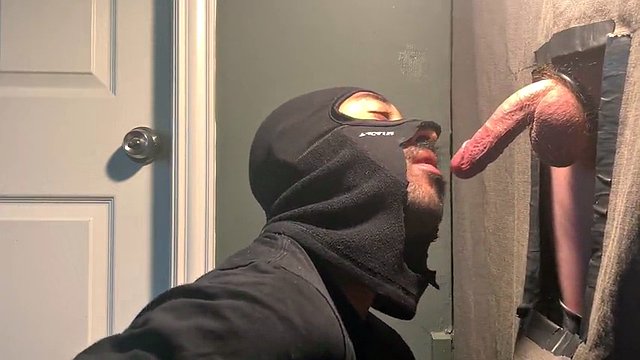 Verbal hung daddy loses control and blows a huge load