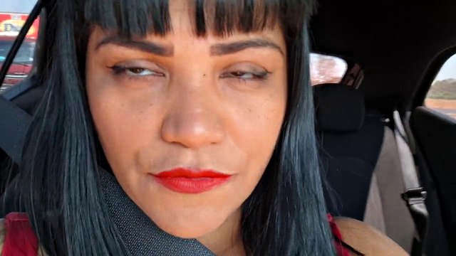 Nicolly Mattos Exposes Cuck Husband with Slutty Car Ride Blowjobs