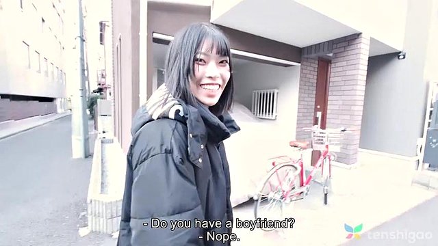 Cute Serina Hirose gets fingered on Tenshigao