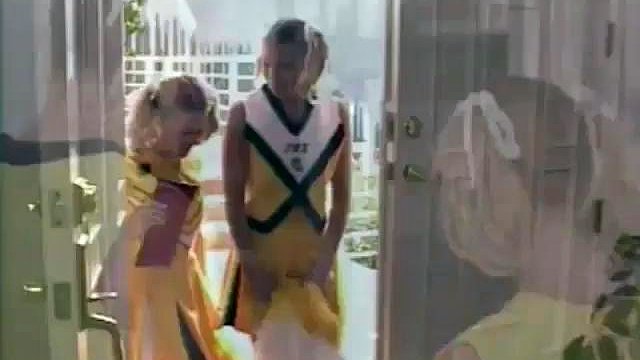Blonde cheerleaders Ticket to ride: Blowjob, Doggy & Cowgirl Porn