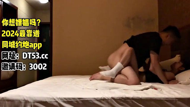 Chongqing dance girl jolie fille contrôle des pieds sexe_hors ligne rendez-vous avec une petite fée qui aime danser pied sexe_jambes serrées autour de la taille et baisée durement_mignon baiser_haute définition