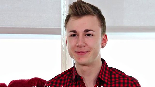 Young twink blows a dick and gets a fat facial