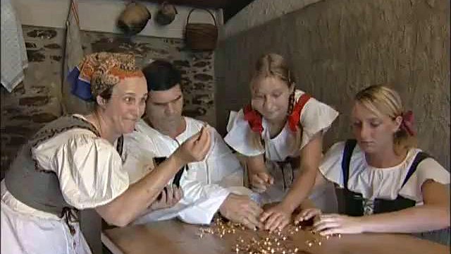 Lupus LP-046 – Fairy Tale The Magic PurseL: Fetisch-, Vintage- und Spanking-Strafporno