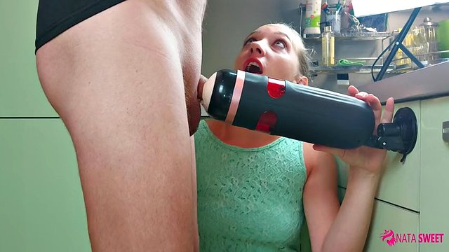 Girl tries to simulate a threesome and tries an amazing sex toy - male masturbator