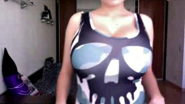 Amazing Boobs: Big Tits, Amateur & Chaturbate Porn