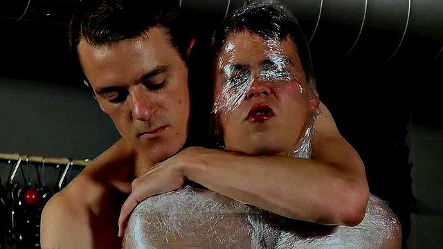 A ลูกบอล ตีก้น สำเร็จความใคร่ ภาระ - Cristian Martin & Sean Mckenzie