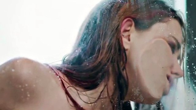 DarkX - Haley Reed deepthroats underwater before fucking in the shower