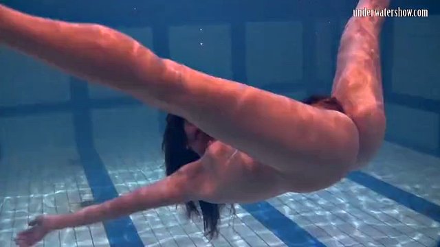 Hairy pussy supermodel Ivetta Surikova