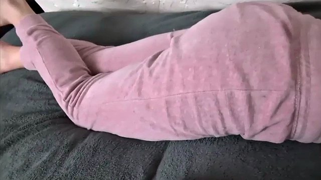 playing a game with hot step sister - anastasia knight - family therapy