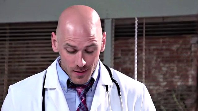Beginning her dripping wet pussy checked in the doctor's office