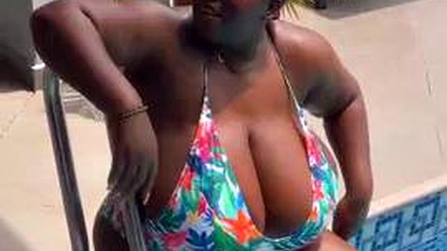 Pool party