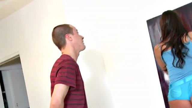 kelly divine put on a nice pair of tight pants and shake her big round ass all over the